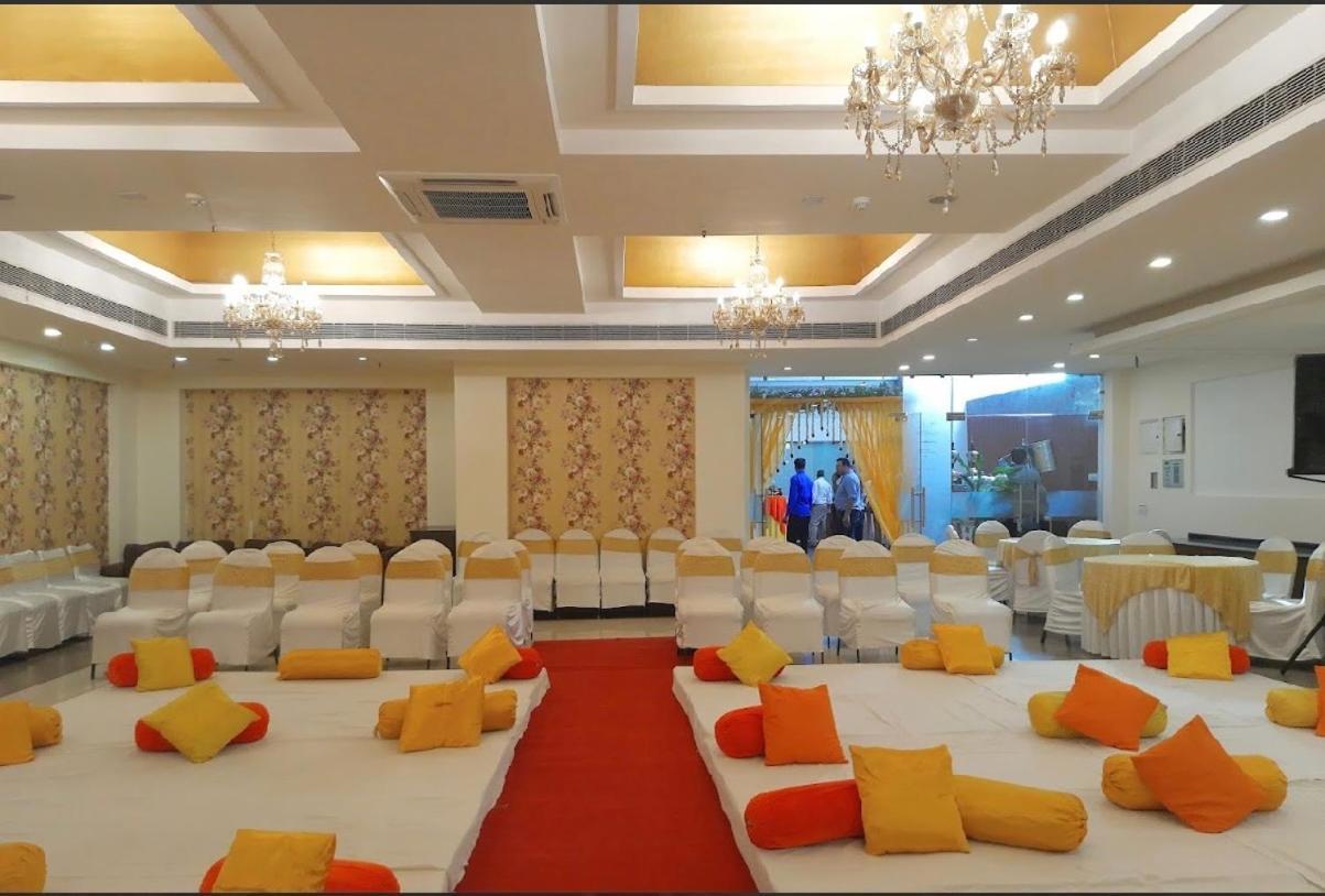 Madhuban Hotel , New Delhi Exterior photo